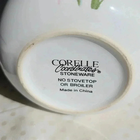 Shadow Iris ( Corelle )Sugar bowl 🥣 height 3 " - Picture 4 of 4